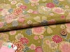 古布調ちりめん生地・和花づくし（うぐいす色）