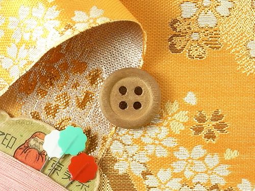 金らん・流麗銀桜(山吹色) 10cm単位 切り売り |生地 和柄/和布