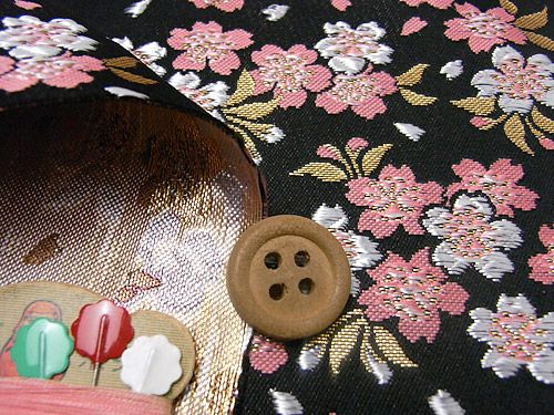 金らん・和桜(黒/ピンク) 10cm単位 切り売り |生地 和柄/和布/ちりめん