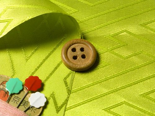 ジャカード生地・立体さやがた(黄緑) 10cm単位 切り売り |生地 和柄