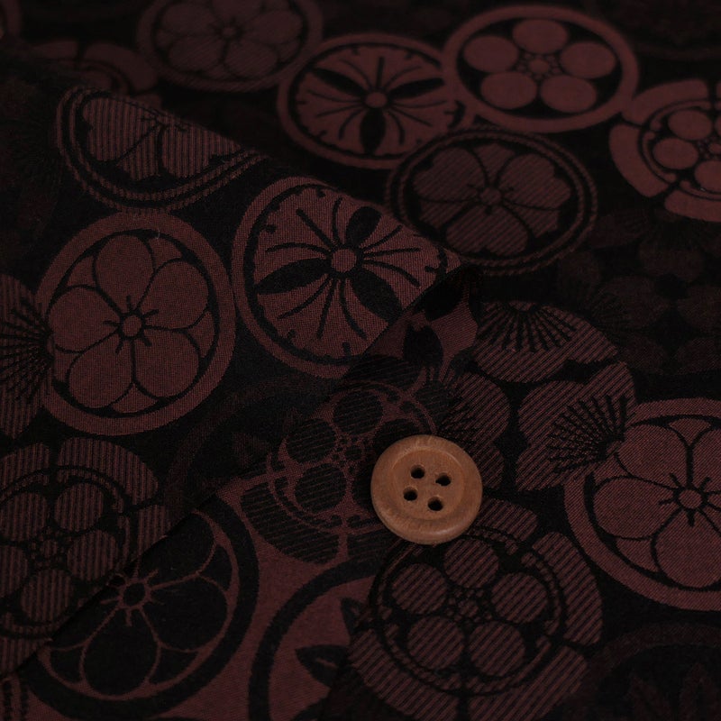 ジャカード家紋尽くし（赤茶）
