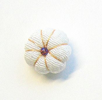ちりめん細工パーツ（完成品）・菊小（白）