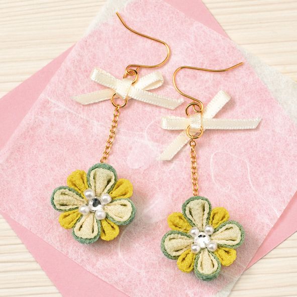 つまみ細工キット・彩花ピアス（チェリーピンク） |生地 和柄/和布