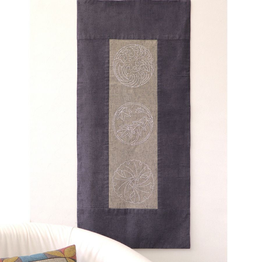 刺し子紬「家紋柄コレクション1」約108×61cm (洗うと消えるプリント