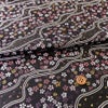 金襴生地(金らん) 二本流水に小桜(黒/ピンク)