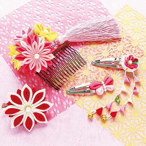つまみ細工キット 花しごと25/はんなり色のコーム(剣/二重剣つまみ