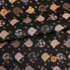 金襴生地(金らん) ねこ型に伝統柄(黒)