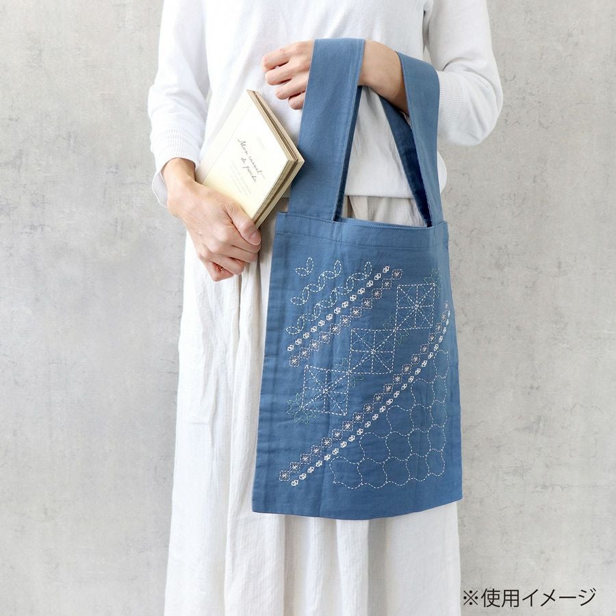刺し子エコバッグキット・La bouquetiere(ラ ブケティエル) ネモフィラ 刺し子エコバッグキット・La bouquetiere(ラ ブケティエル) ネモフィラ