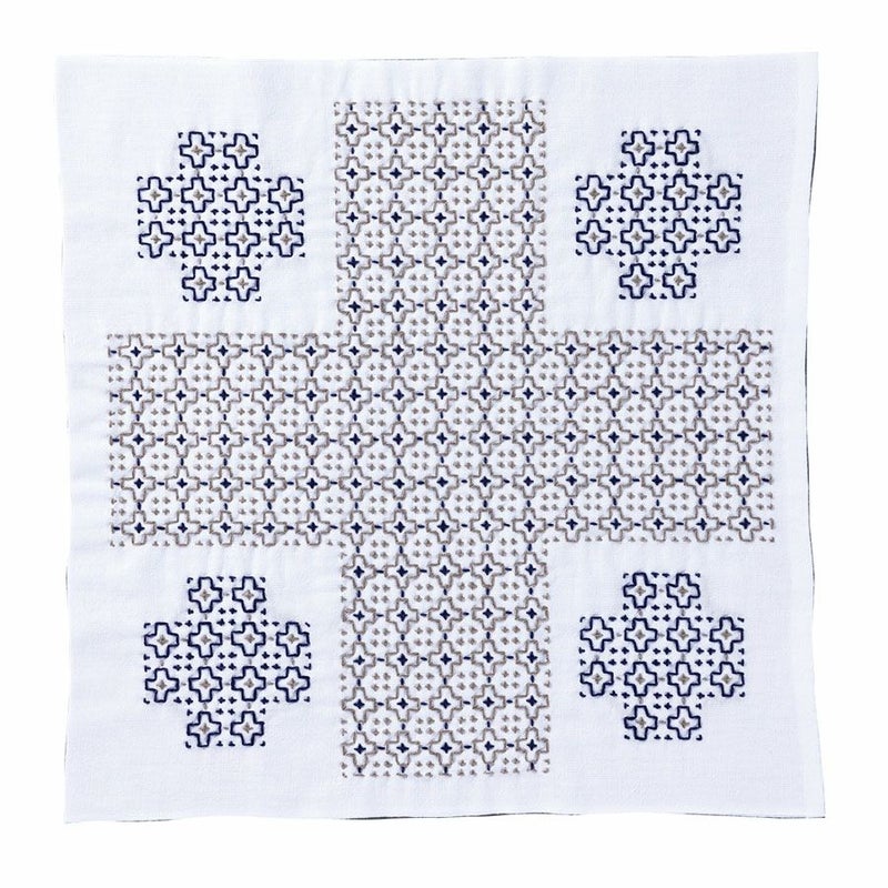  刺し子キット 花ふきん Textile Lab・Pray 祈り (白) オリムパス製絲刺子キット AYUFISH int. 一目刺し/ひとめざし