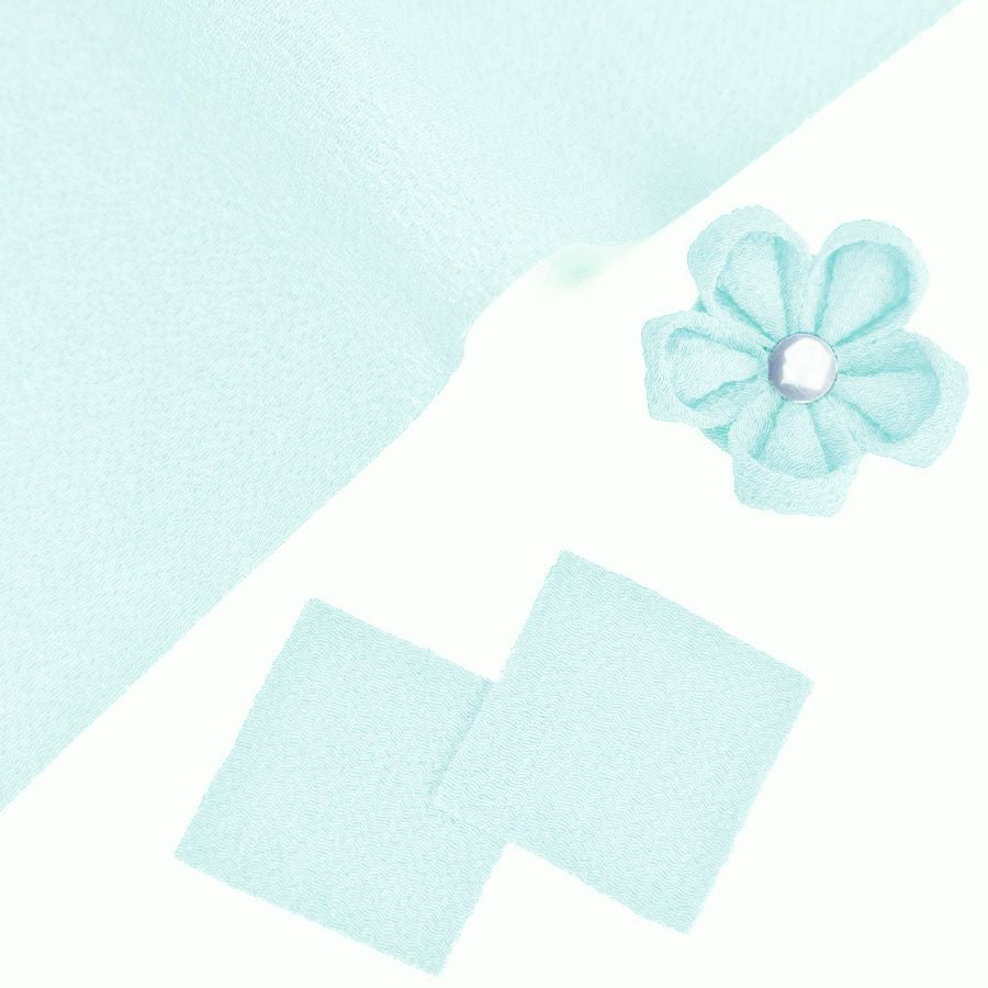つまみ細工用カット済み生地・一越ちりめん(青碧/せいへき) 3cm角 20枚