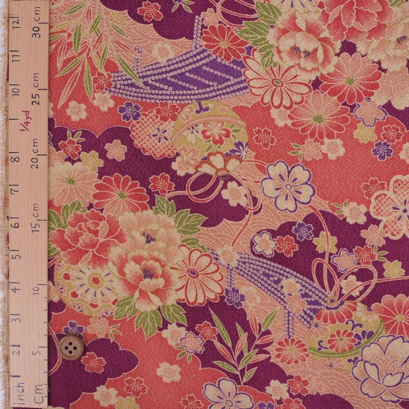 古布調ちりめん生地 雲取り地に花と橋(渋あずき色) 10cm単位 切り売り アンティーク調縮緬布地 古典柄 和風花柄 伝統柄 小豆色 赤紫色