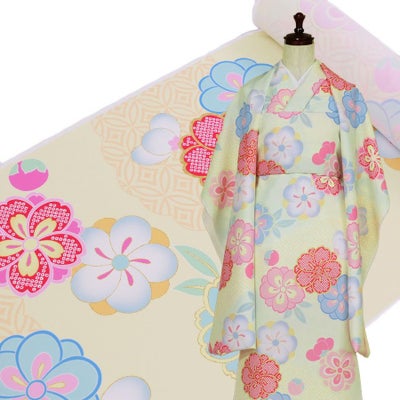 着物用洗える生地 梅花に手まりと糸巻き(ピンク) 1反売り(約12m) |生地 