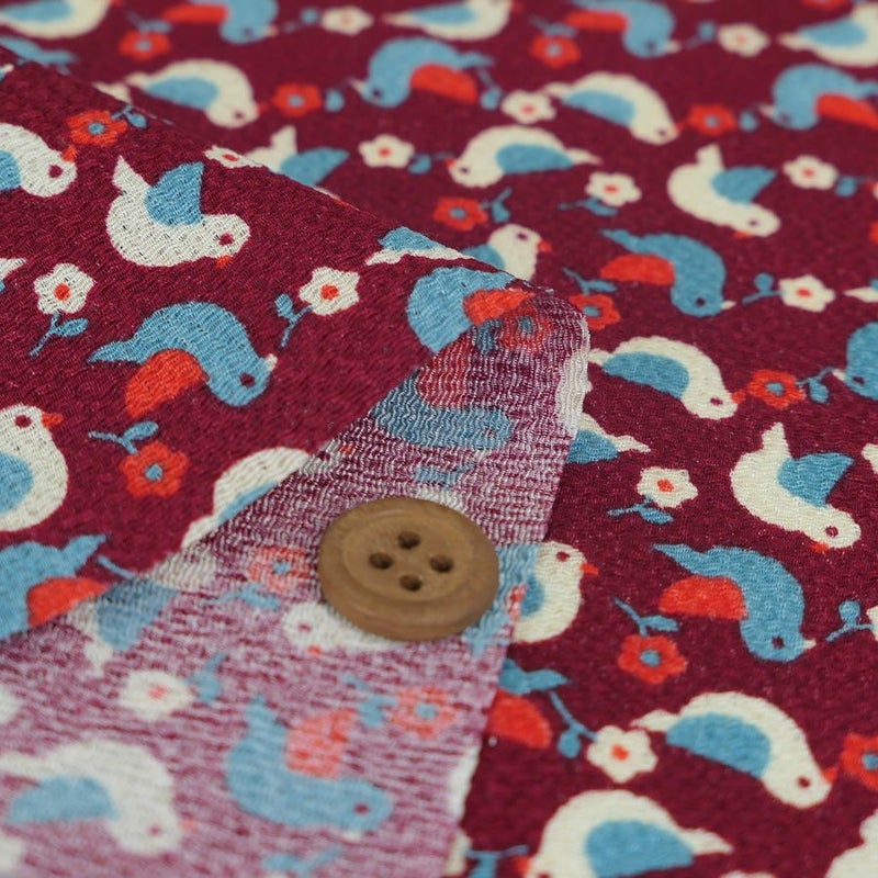 ちりめん生地 鳥と小花(えんじ色) 10cm単位 切り売り 和モダン柄チリメン レーヨン縮緬布地 手芸用 小鳥柄 エンジ色