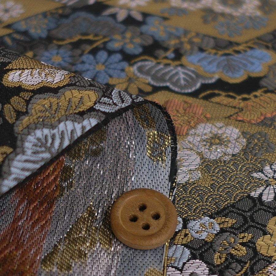 金襴生地(金らん) 松皮菱に吉祥花重ね(黒) 10cm単位 切り売り |生地 和