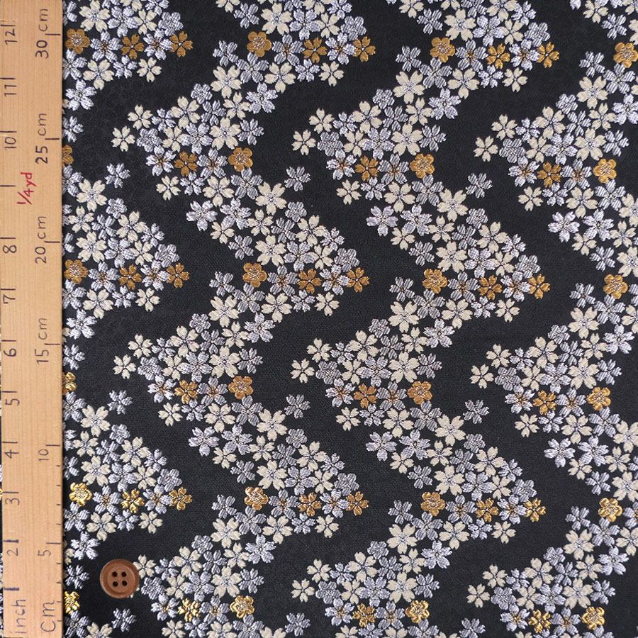 金襴生地(金らん) 桜波(黒/ベージュ) 10cm単位 切り売り |生地 和柄