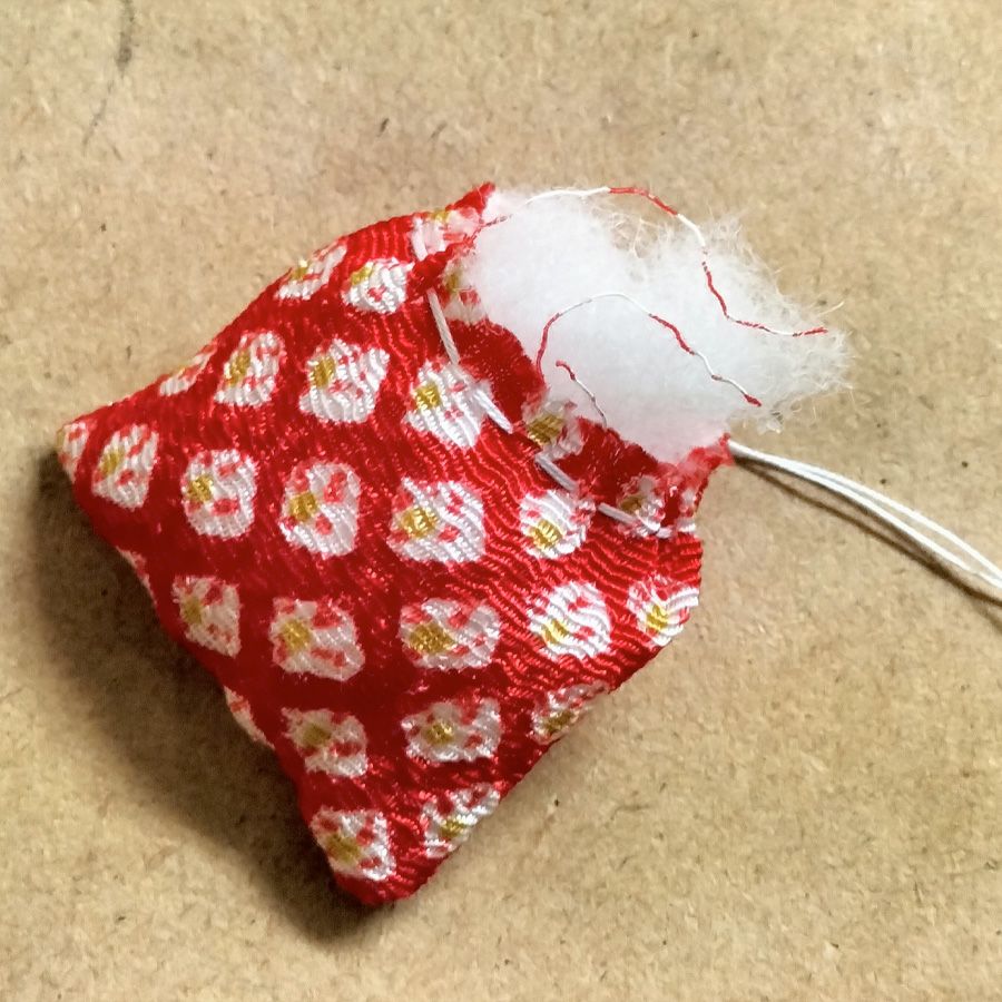ちりめん手芸キット なかよしドールのチャーム・2個セット |生地 和柄