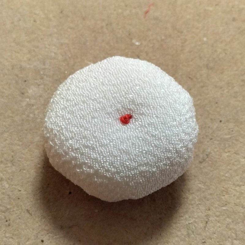 ちりめん手芸キット おめかしうさぎのチャーム・2個セット ハンドメイドキット 和風チャーム手作り ウサギの根付 ミニ飾り