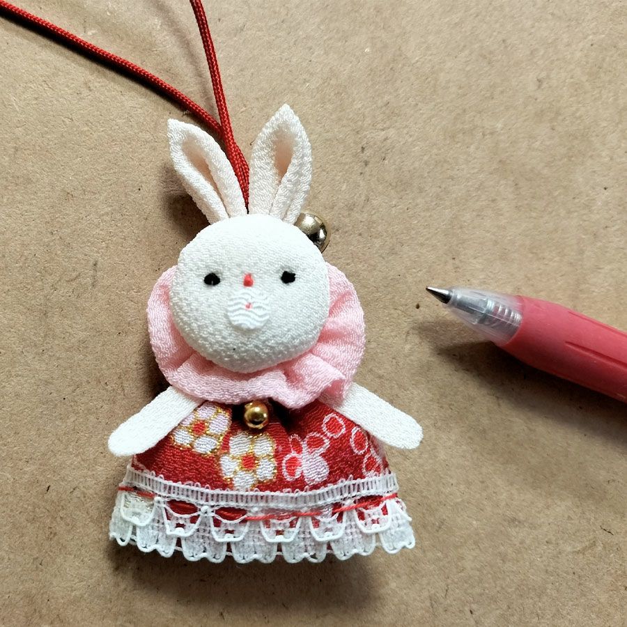 ちりめん手芸キット おめかしうさぎのチャーム・2個セット |生地 和柄