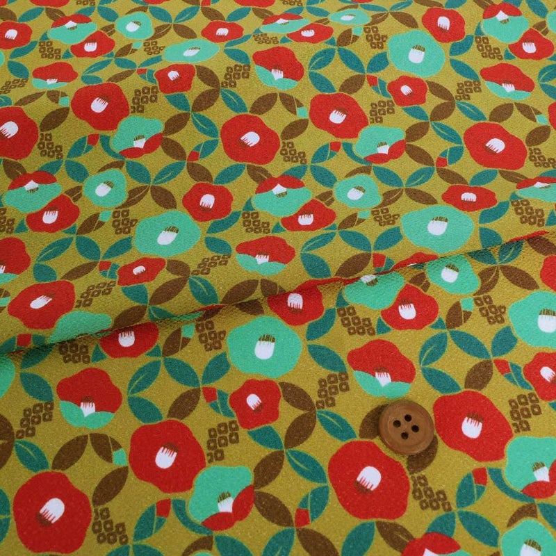 ポリちりめん生地 椿七宝(からし色) 10cm単位 切り売り 和の小物・洋服に 水洗い可能なポリエステル しっぽう つばき