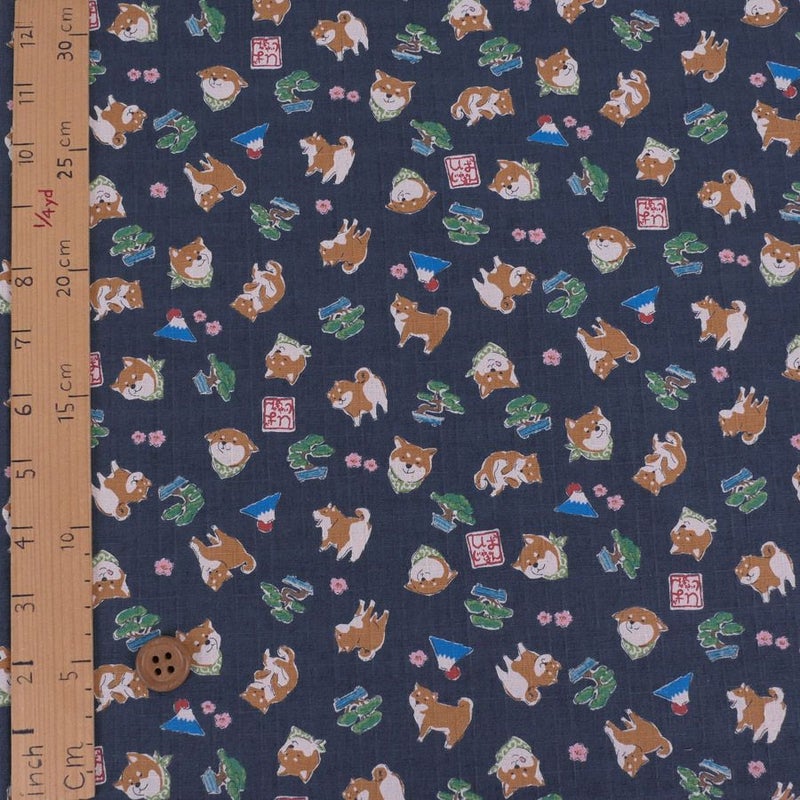 和柄コットン生地 柴犬びより(藍墨/あいずみ) 10cm単位 切り売り 和風柄ドビークロス 和調木綿プリント コッカ シバジャパン柄