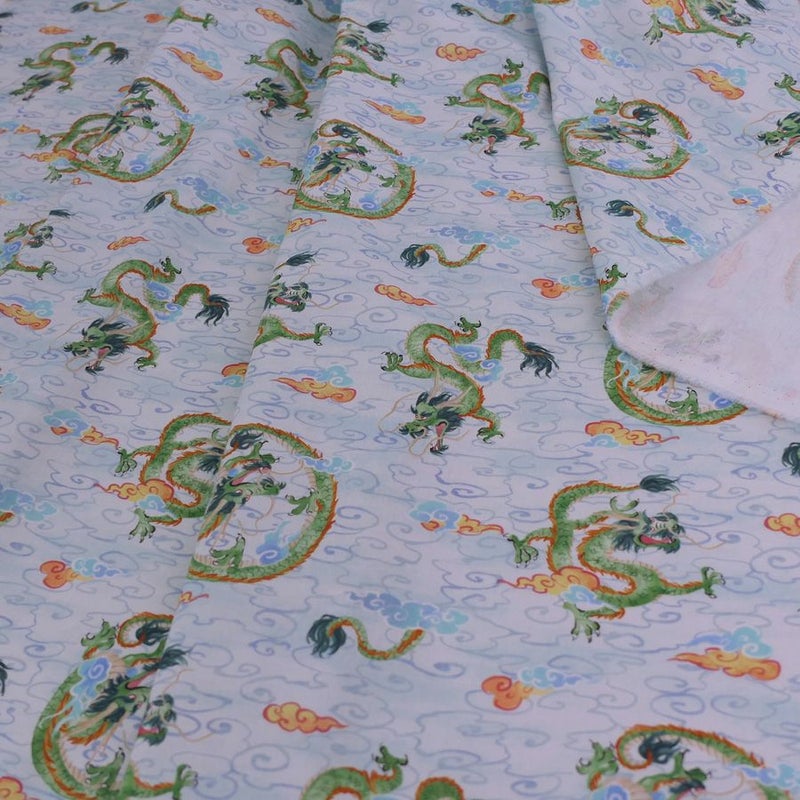 和柄コットン生地 雲海の龍(淡い水色)