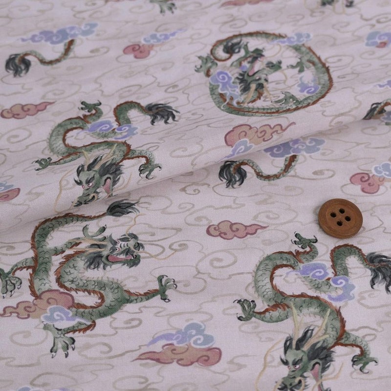 和柄コットン生地 雲海の龍(アイボリーベージュ)