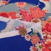 一越ちりめん生地 扇に菊と牡丹(青) 10cm単位 切り売り
