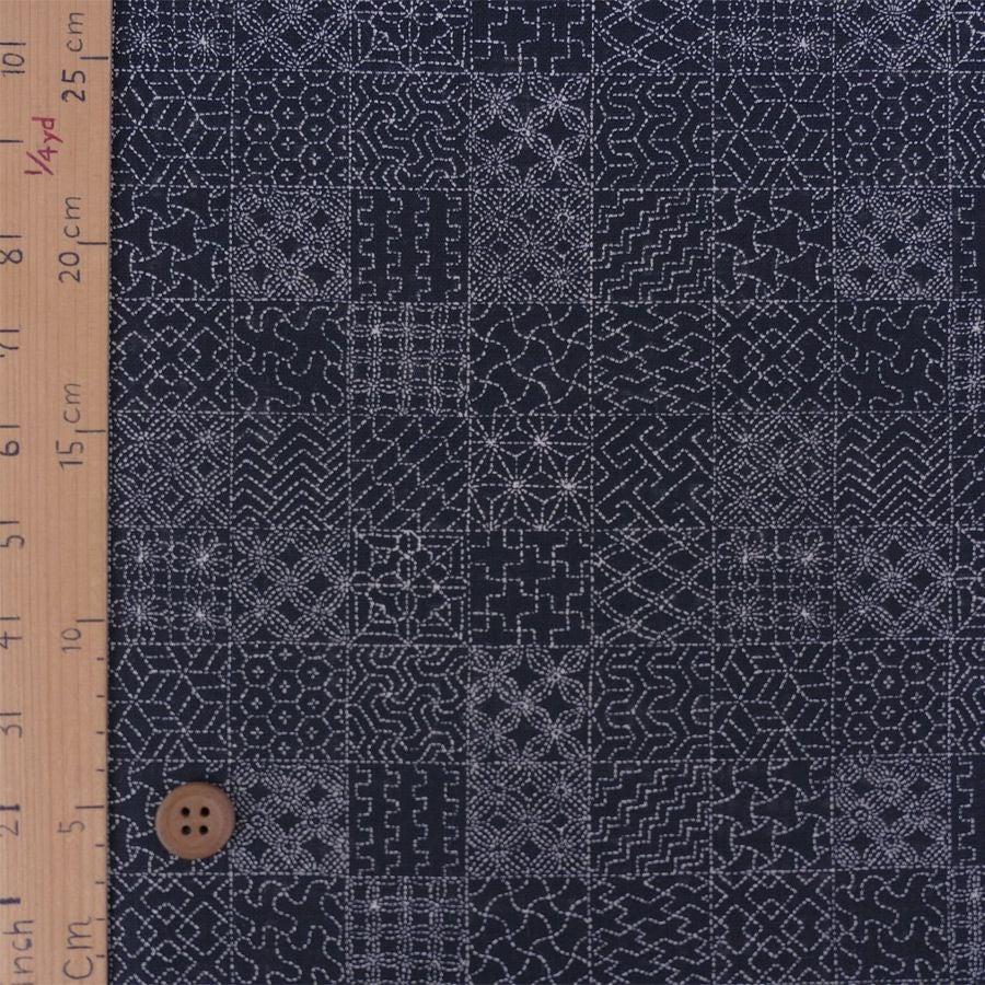 和柄コットン生地 刺し子の市松模様(濃紺) 10cm単位 切り売り