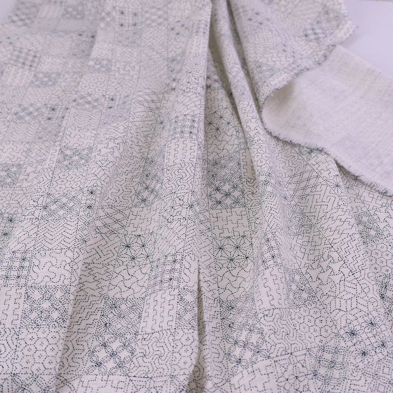 和柄コットン生地 刺し子の市松模様(きなり) 10cm単位 切り売り