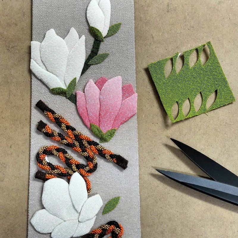 ちりめん手芸キット もてなしの花 3月 モクレン(木蓮)