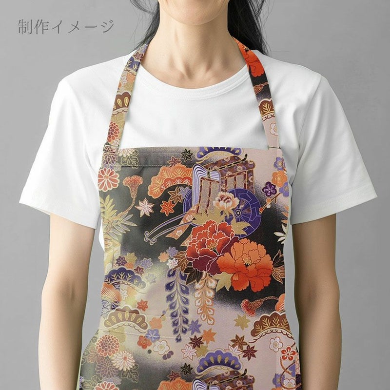  和柄コットン生地 御所車と貝桶に和花尽くし(墨色) 10cm単位 切り売り 着物柄広幅布地