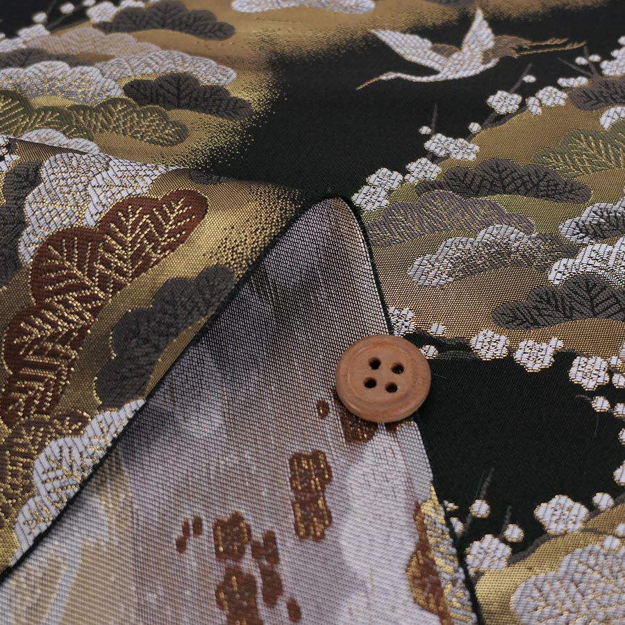 金襴生地(金らん) 松霞に鶴と梅(黒) 10cm単位 切り売り |生地 和柄