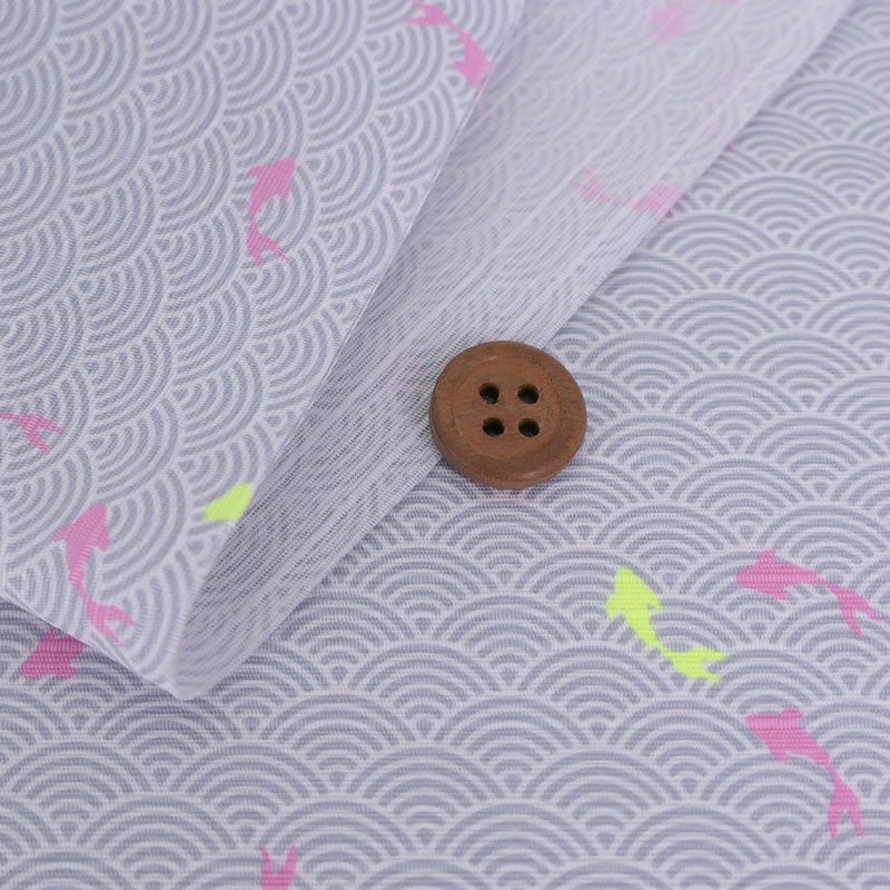 和柄コットン生地 青海波に金魚(グレー) 10cm単位 切り売り