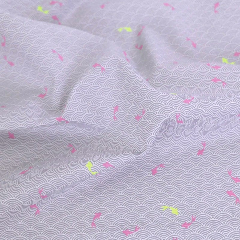 和柄コットン生地 青海波に金魚(グレー) 10cm単位 切り売り