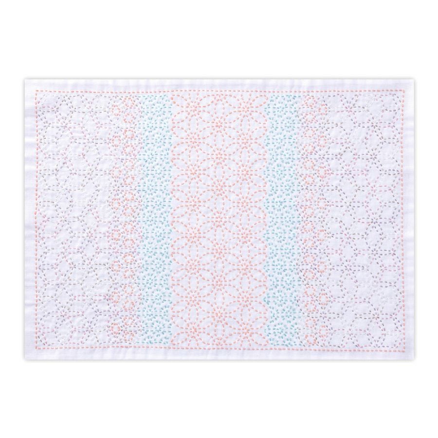 刺し子のランチョンマットキット ラメ糸 花合わせ