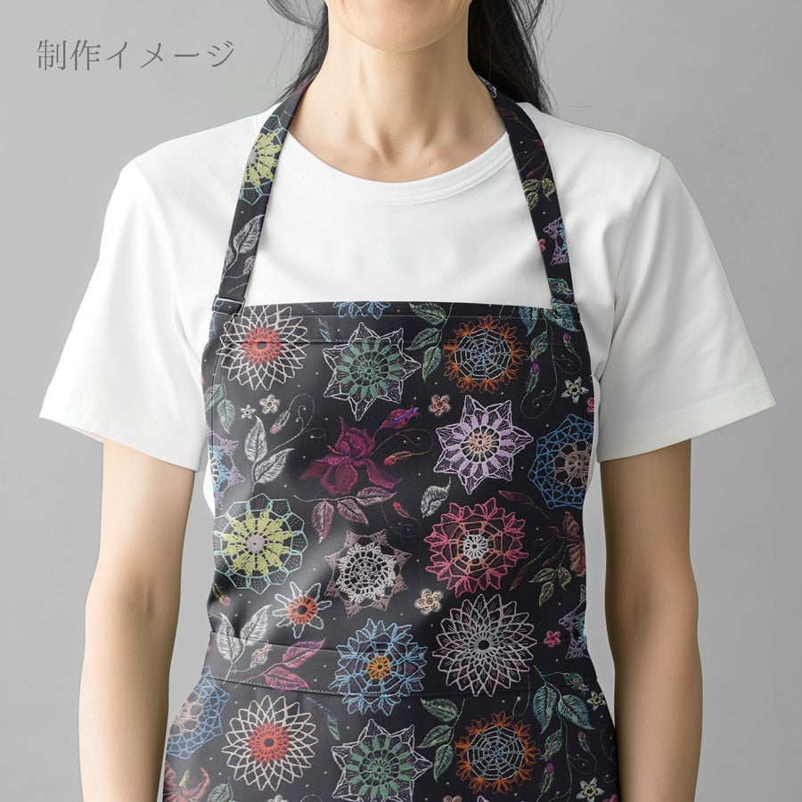 コットン生地 刺しゅう風プリント レースフラワー(ブラック) 10cm単位 切り売り