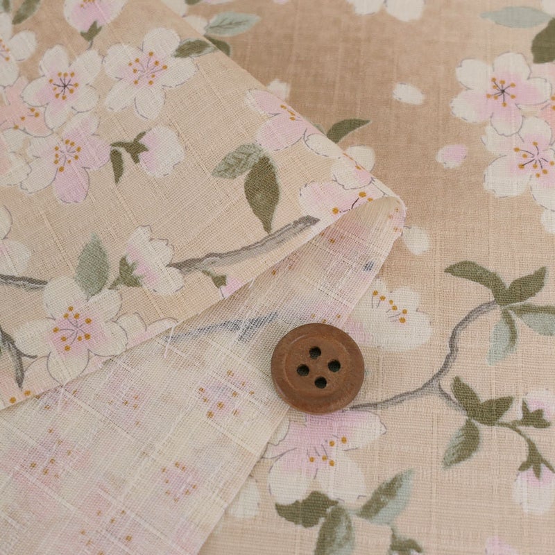 和柄コットン生地 春霞の桜(ベージュ) 10cm単位 切り売り