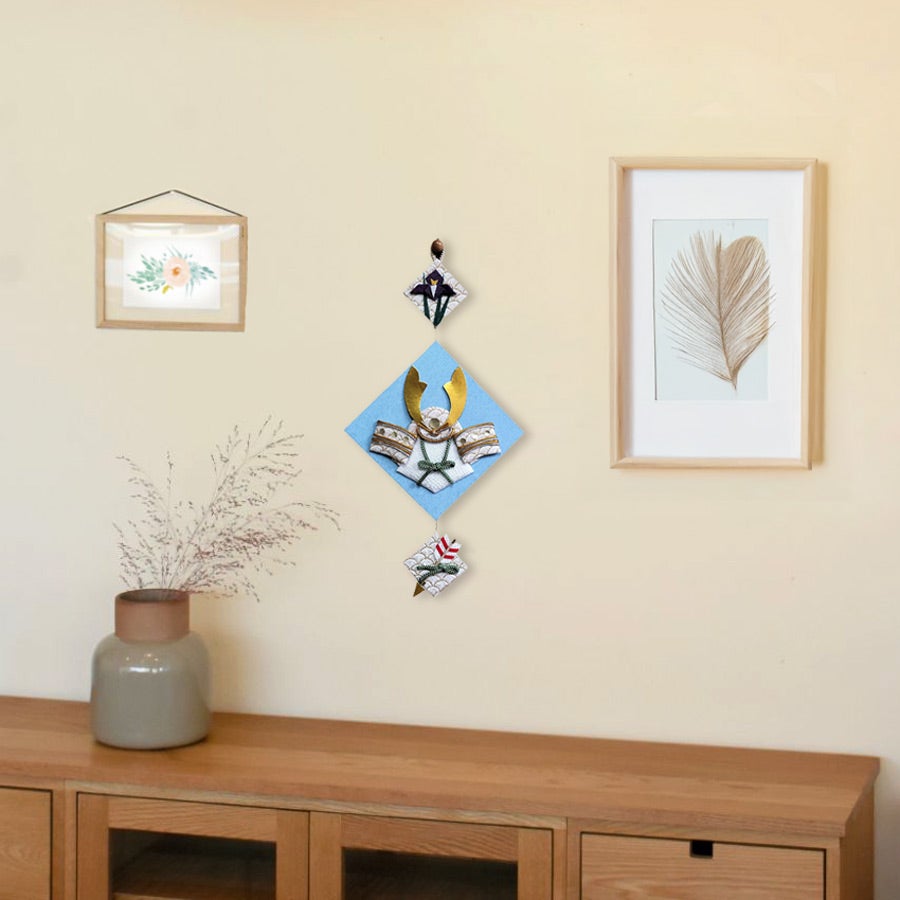 端午の節句タペストリーキット 兜の三連飾り