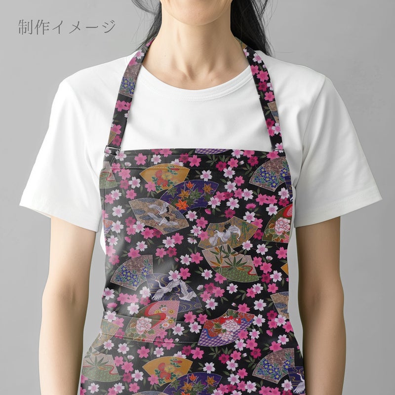 和柄コットン生地 桜に雅扇ちらし(黒) 10cm単位 切り売り