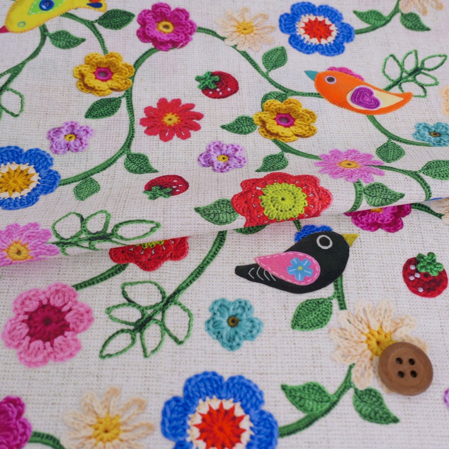 コットン生地 かぎ編み風の花と小鳥といちご 10cm単位 切り売り