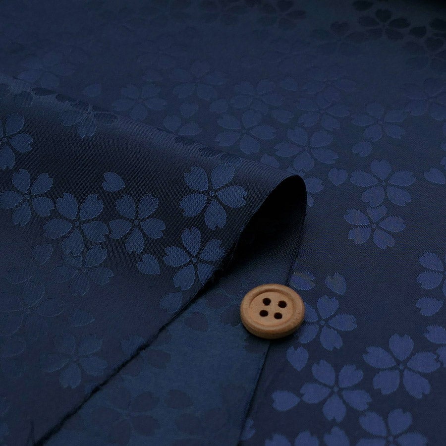 ポリエステル生地 W巾 サテンジャカード 桜模様(紺色) 10cm単位 切り売り