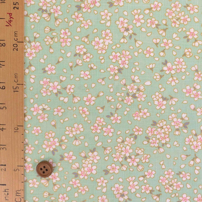 和柄コットン生地 小桜ちらし(淡若草) 10cm単位 切り売り