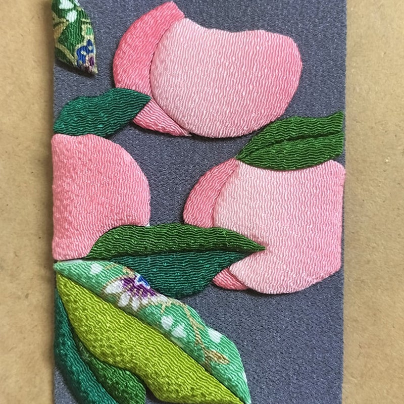 ちりめん手芸キット 花と実の短冊 8月 桃の実