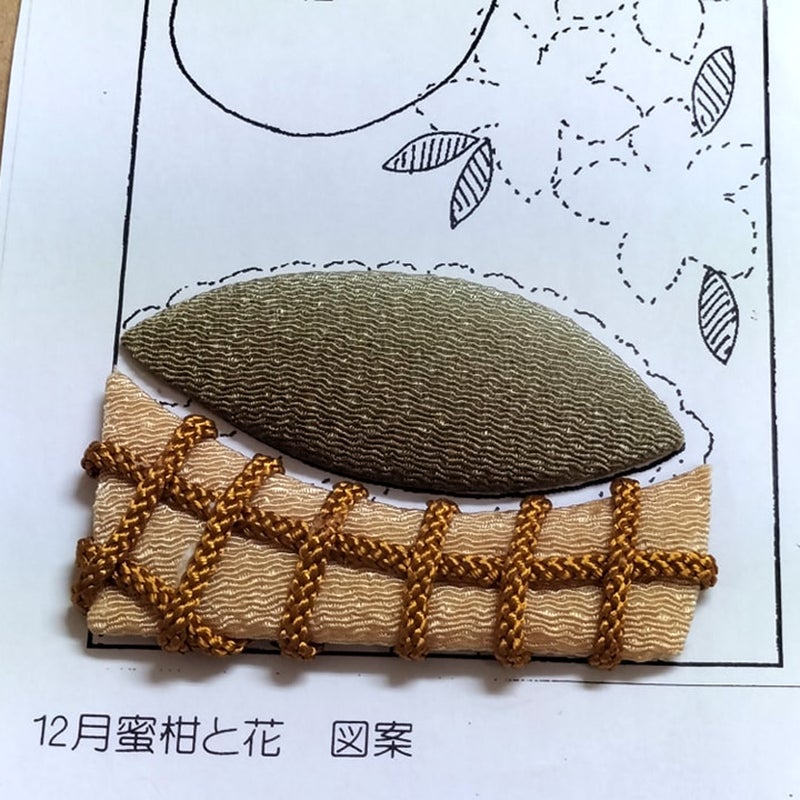 ちりめん手芸キット 花と実の短冊 12月 蜜柑の実