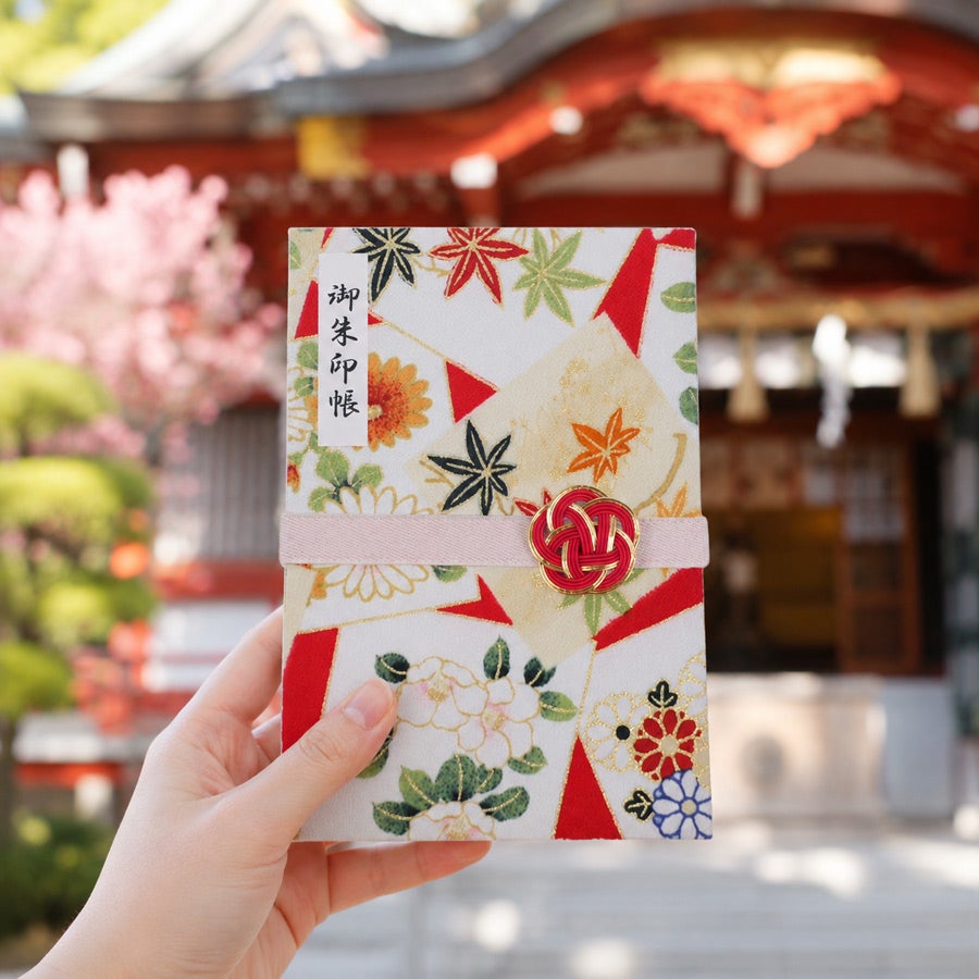 御朱印帳手作りキット・金箔一越ちりめん 色紙に花と紅葉(橙)