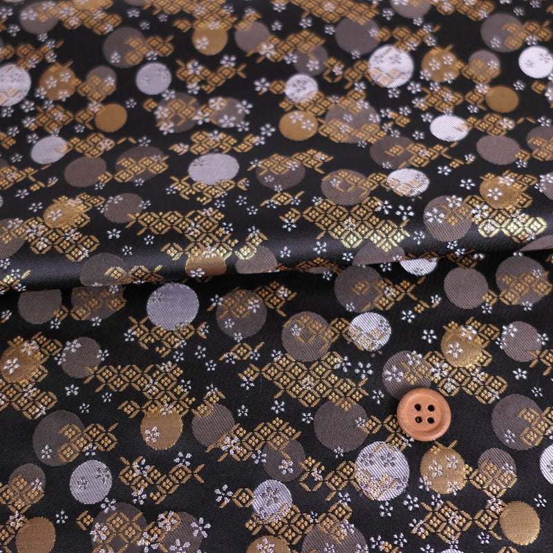 金襴生地(金らん) 金銀丸文と破れ七宝(黒) 10cm単位 切り売り